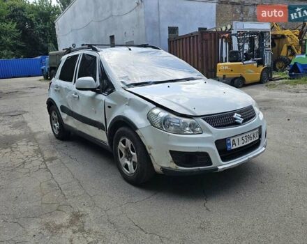 Белый Сузуки СХ4, объемом двигателя 1.59 л и пробегом 100 тыс. км за 4000 $, фото 4 на Automoto.ua
