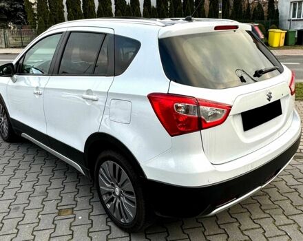 Белый Сузуки СХ4, объемом двигателя 1.6 л и пробегом 85 тыс. км за 4000 $, фото 4 на Automoto.ua