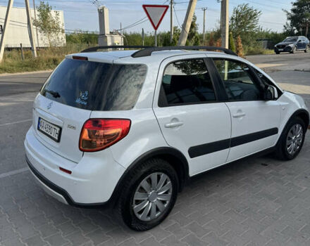 Белый Сузуки СХ4, объемом двигателя 1.59 л и пробегом 134 тыс. км за 9800 $, фото 5 на Automoto.ua