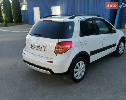Белый Сузуки СХ4, объемом двигателя 1.6 л и пробегом 125 тыс. км за 9900 $, фото 12 на Automoto.ua