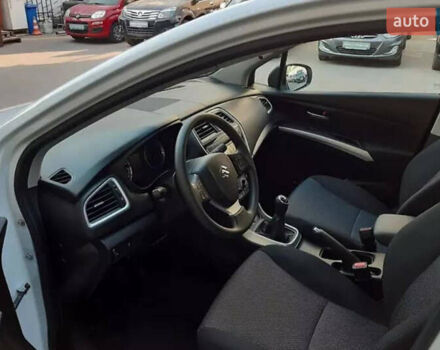 Сузуки СХ4 2016 в Николаеве на Automoto.ua Белый Сузуки СХ4, объемом двигателя 1.6 л и пробегом 58 тыс. км за 9900 $, фото 1 на Automoto.ua