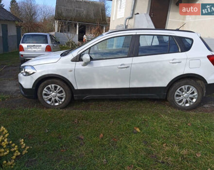 Білий Сузукі СХ4, об'ємом двигуна 1.59 л та пробігом 57 тис. км за 15000 $, фото 2 на Automoto.ua