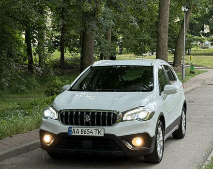 Білий Сузукі СХ4, об'ємом двигуна 1.6 л та пробігом 51 тис. км за 18700 $, фото 4 на Automoto.ua