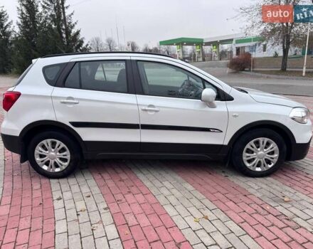 Білий Сузукі СХ4, об'ємом двигуна 1.59 л та пробігом 63 тис. км за 14500 $, фото 5 на Automoto.ua