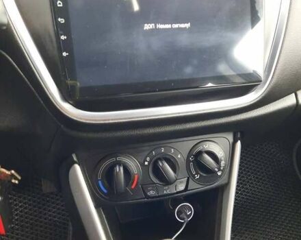 Белый Сузуки СХ4, объемом двигателя 1.59 л и пробегом 365 тыс. км за 12700 $, фото 6 на Automoto.ua