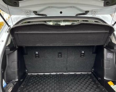 Белый Сузуки СХ4, объемом двигателя 1.59 л и пробегом 103 тыс. км за 18000 $, фото 5 на Automoto.ua