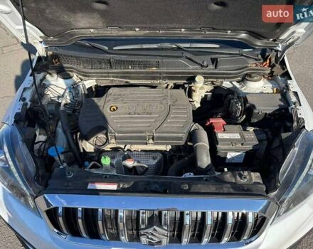 Білий Сузукі СХ4, об'ємом двигуна 1.59 л та пробігом 55 тис. км за 17500 $, фото 3 на Automoto.ua