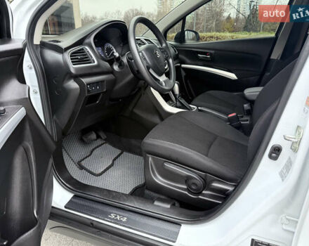 Білий Сузукі СХ4, об'ємом двигуна 1.6 л та пробігом 54 тис. км за 16500 $, фото 9 на Automoto.ua