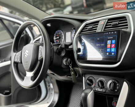 Білий Сузукі СХ4, об'ємом двигуна 1.6 л та пробігом 54 тис. км за 16500 $, фото 16 на Automoto.ua