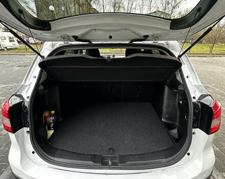 Белый Сузуки СХ4, объемом двигателя 1.59 л и пробегом 55 тыс. км за 18900 $, фото 6 на Automoto.ua