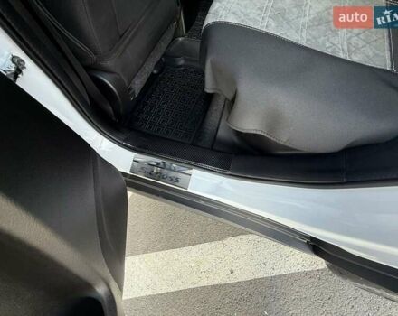 Белый Сузуки СХ4, объемом двигателя 1.37 л и пробегом 27 тыс. км за 21900 $, фото 11 на Automoto.ua