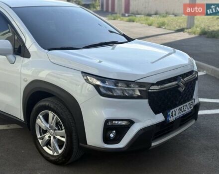 Белый Сузуки СХ4, объемом двигателя 1.37 л и пробегом 27 тыс. км за 21900 $, фото 2 на Automoto.ua