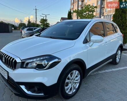 Белый Сузуки СХ4, объемом двигателя 1.6 л и пробегом 57 тыс. км за 17900 $, фото 1 на Automoto.ua