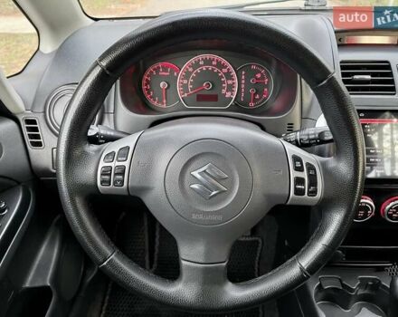 Черный Сузуки СХ4, объемом двигателя 2 л и пробегом 164 тыс. км за 7999 $, фото 10 на Automoto.ua