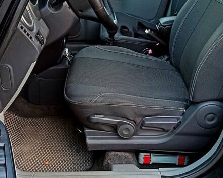 Чорний Сузукі СХ4, об'ємом двигуна 1.6 л та пробігом 208 тис. км за 7500 $, фото 6 на Automoto.ua