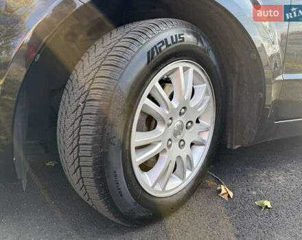 Чорний Сузукі СХ4, об'ємом двигуна 2 л та пробігом 148 тис. км за 7000 $, фото 49 на Automoto.ua