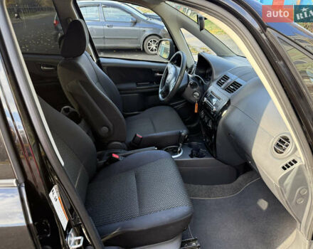 Черный Сузуки СХ4, объемом двигателя 2 л и пробегом 240 тыс. км за 8500 $, фото 39 на Automoto.ua