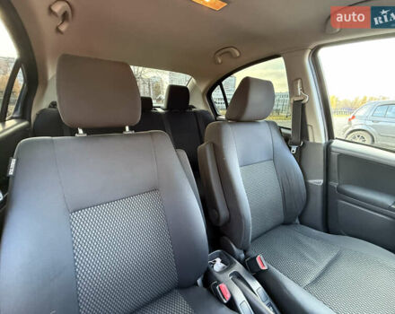 Черный Сузуки СХ4, объемом двигателя 2 л и пробегом 240 тыс. км за 8500 $, фото 13 на Automoto.ua