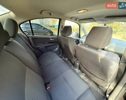 Чорний Сузукі СХ4, об'ємом двигуна 2 л та пробігом 148 тис. км за 7000 $, фото 11 на Automoto.ua