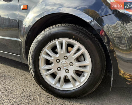 Чорний Сузукі СХ4, об'ємом двигуна 2 л та пробігом 148 тис. км за 7000 $, фото 46 на Automoto.ua