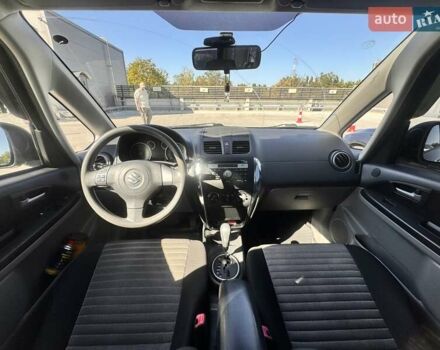 Черный Сузуки СХ4, объемом двигателя 1.6 л и пробегом 81 тыс. км за 11900 $, фото 6 на Automoto.ua