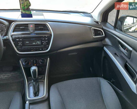 Черный Сузуки СХ4, объемом двигателя 1.59 л и пробегом 77 тыс. км за 14499 $, фото 27 на Automoto.ua