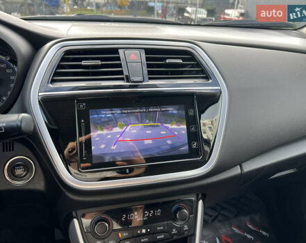 Сузуки СХ4 2017 в Ужгороде на Automoto.ua Черный Сузуки СХ4, объемом двигателя 1.4 л и пробегом 134 тыс. км за 15900 $, фото 56 на Automoto.ua