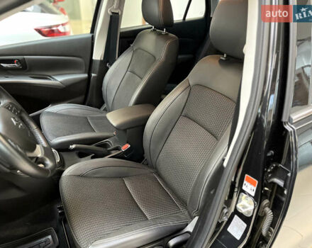 Черный Сузуки СХ4, объемом двигателя 1.37 л и пробегом 7 тыс. км за 24999 $, фото 13 на Automoto.ua