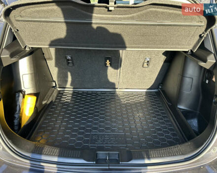 Фиолетовый Сузуки СХ4, объемом двигателя 1.59 л и пробегом 130 тыс. км за 13000 $, фото 7 на Automoto.ua