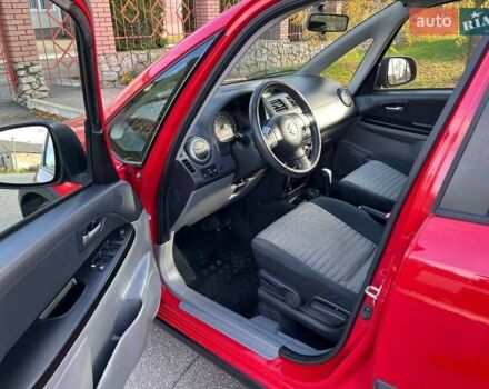 Червоний Сузукі СХ4, об'ємом двигуна 1.6 л та пробігом 101 тис. км за 7700 $, фото 8 на Automoto.ua