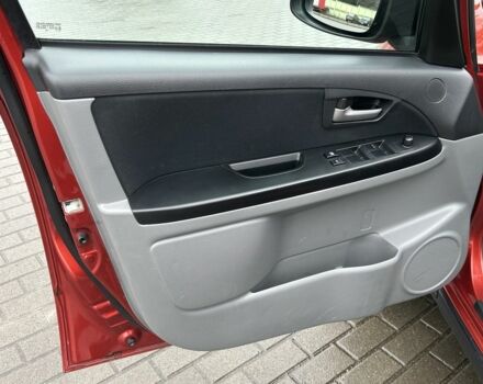 Красный Сузуки СХ4, объемом двигателя 1.6 л и пробегом 239 тыс. км за 7500 $, фото 12 на Automoto.ua