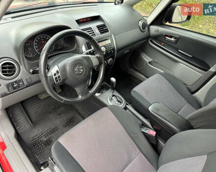 Сузуки СХ4 2008 в Киеве на Automoto.ua Красный Сузуки СХ4, объемом двигателя 1.6 л и пробегом 170 тыс. км за 7550 $, фото 23 на Automoto.ua