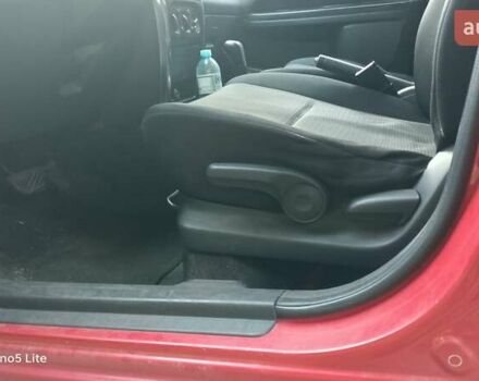 Сузукі СХ4 2008 у Києві на Automoto.ua Червоний Сузукі СХ4, об'ємом двигуна 1.59 л та пробігом 282 тис. км за 5200 $, фото 4 на Automoto.ua