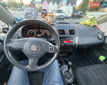 Красный Сузуки СХ4, объемом двигателя 2 л и пробегом 170 тыс. км за 8900 $, фото 9 на Automoto.ua