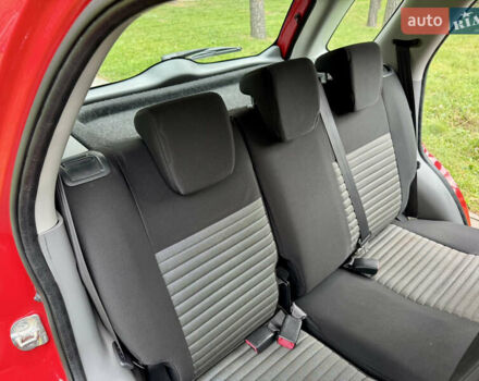 Червоний Сузукі СХ4, об'ємом двигуна 1.6 л та пробігом 166 тис. км за 9000 $, фото 28 на Automoto.ua