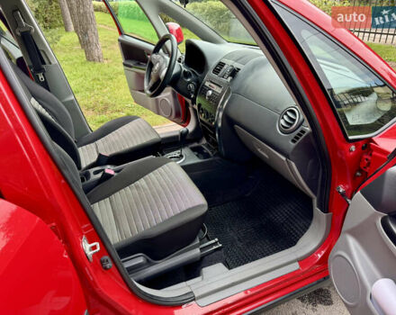 Червоний Сузукі СХ4, об'ємом двигуна 1.6 л та пробігом 166 тис. км за 9000 $, фото 27 на Automoto.ua