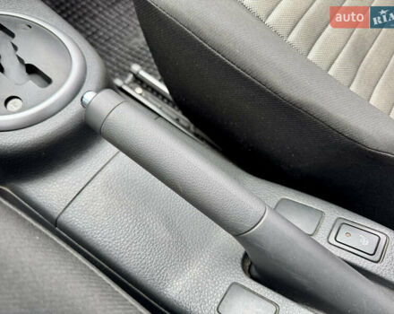 Червоний Сузукі СХ4, об'ємом двигуна 1.6 л та пробігом 166 тис. км за 9000 $, фото 38 на Automoto.ua