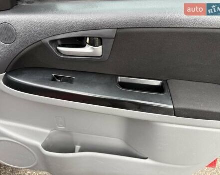 Червоний Сузукі СХ4, об'ємом двигуна 1.6 л та пробігом 167 тис. км за 10750 $, фото 39 на Automoto.ua