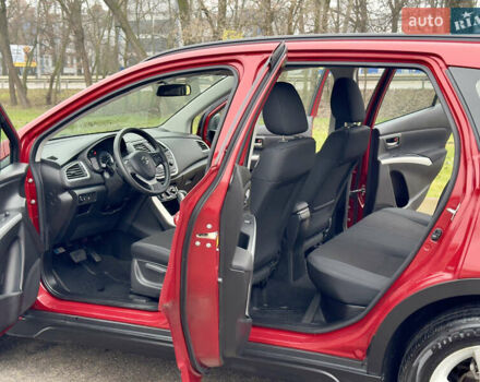 Красный Сузуки СХ4, объемом двигателя 1.6 л и пробегом 45 тыс. км за 15900 $, фото 18 на Automoto.ua