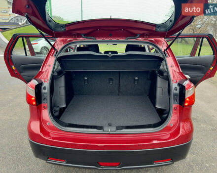 Красный Сузуки СХ4, объемом двигателя 1.6 л и пробегом 45 тыс. км за 15900 $, фото 19 на Automoto.ua