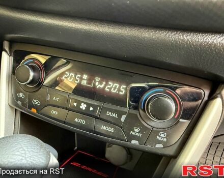 Красный Сузуки СХ4, объемом двигателя 1.6 л и пробегом 40 тыс. км за 14500 $, фото 5 на Automoto.ua