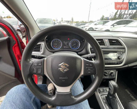 Сузукі СХ4 2016 у Львові на Automoto.ua Червоний Сузукі СХ4, об'ємом двигуна 1.59 л та пробігом 244 тис. км за 11000 $, фото 6 на Automoto.ua