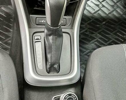 Красный Сузуки СХ4, объемом двигателя 1.59 л и пробегом 59 тыс. км за 17000 $, фото 8 на Automoto.ua