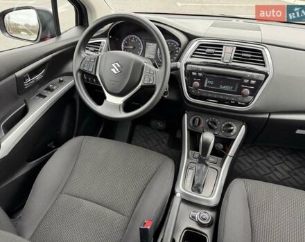 Красный Сузуки СХ4, объемом двигателя 1.59 л и пробегом 59 тыс. км за 16400 $, фото 65 на Automoto.ua