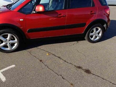 Красный Сузуки СХ4, объемом двигателя 0 л и пробегом 184 тыс. км за 6200 $, фото 1 на Automoto.ua