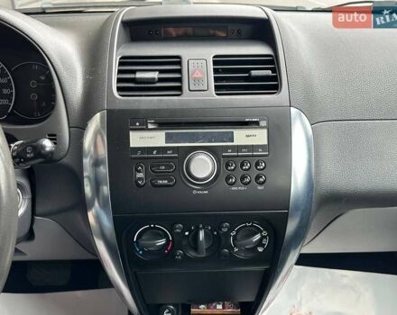 Сузукі СХ4, об'ємом двигуна 0 л та пробігом 280 тис. км за 7300 $, фото 9 на Automoto.ua