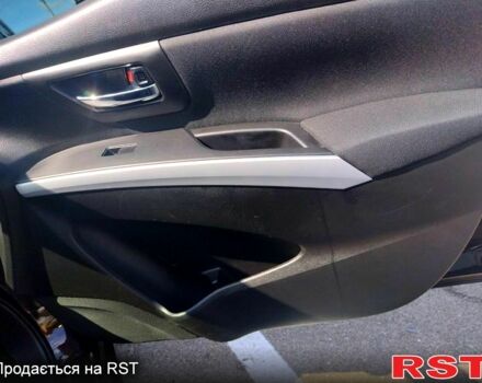 Сузуки СХ4, объемом двигателя 1.6 л и пробегом 72 тыс. км за 14000 $, фото 3 на Automoto.ua