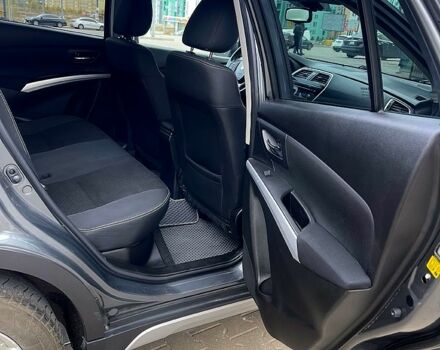 Сузукі СХ4, об'ємом двигуна 1.6 л та пробігом 170 тис. км за 14400 $, фото 5 на Automoto.ua