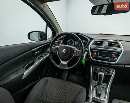 Сузуки СХ4, объемом двигателя 1.6 л и пробегом 134 тыс. км за 16957 $, фото 10 на Automoto.ua