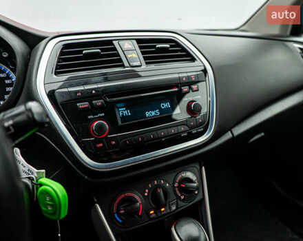 Сузуки СХ4, объемом двигателя 1.6 л и пробегом 134 тыс. км за 16957 $, фото 14 на Automoto.ua